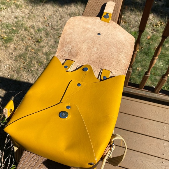 Facha backpack. Never worn. New without box. - Picture 4 of 8